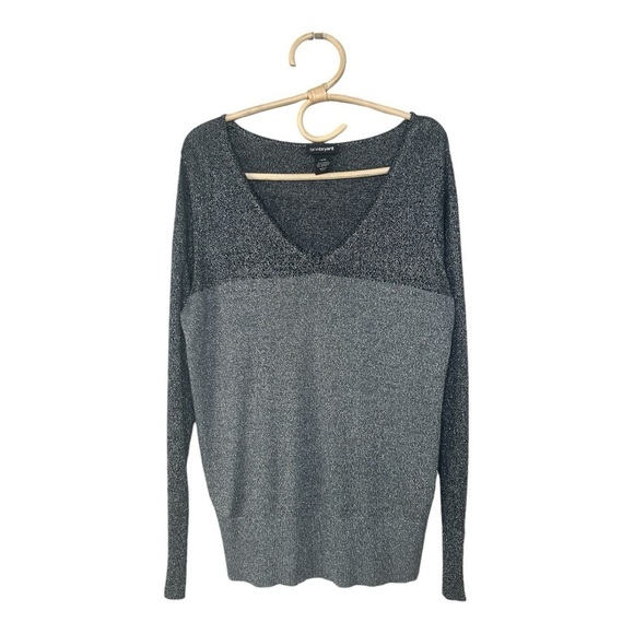 Lane Bryant Sparkle  Silver Metallic Long‎ Sleeve V Neckline Button Cuff Sweater - Picture 1 of 13
